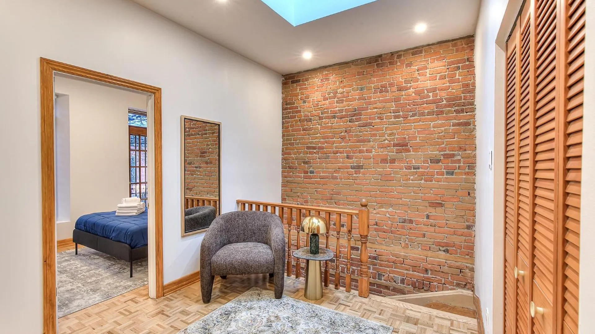 Spacious Apartment In The Plateau With Parking 몬트리올 0*,  캐나다